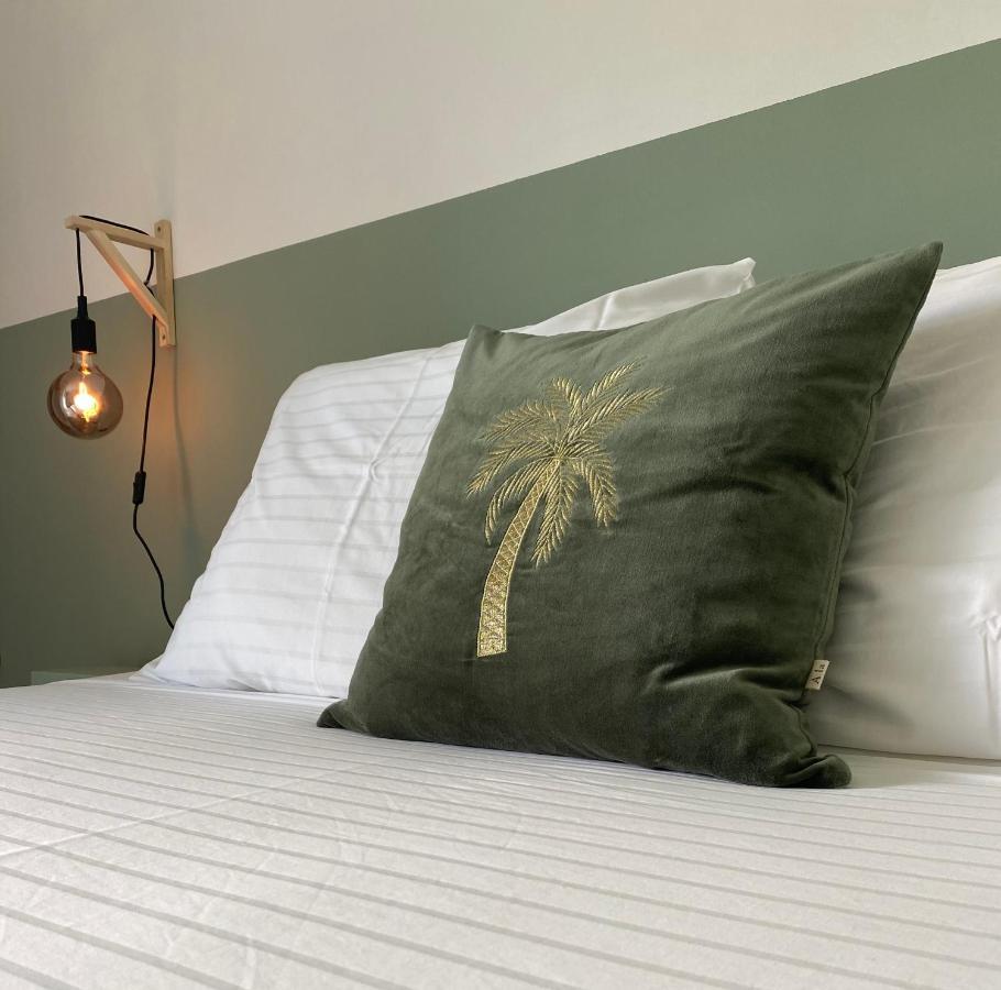 Boutique Hotel & Apartments Jt Curacao Willemstad Kültér fotó