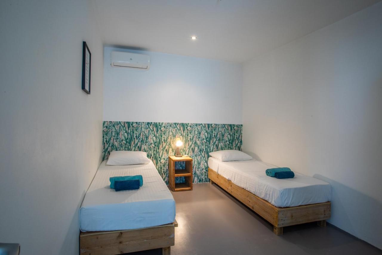 Boutique Hotel & Apartments Jt Curacao Willemstad Kültér fotó